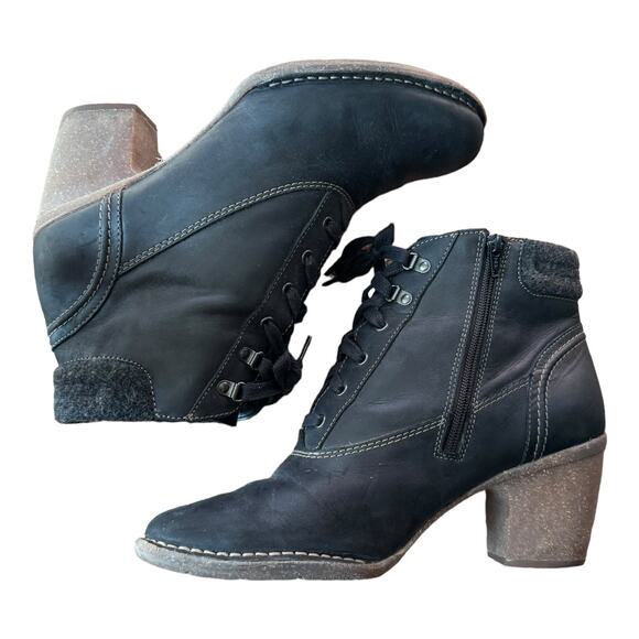 Clark’s Artisan Collection Carleta Crane Lace Up Leather Heeled Bootie size 11 - Picture 5 of 16